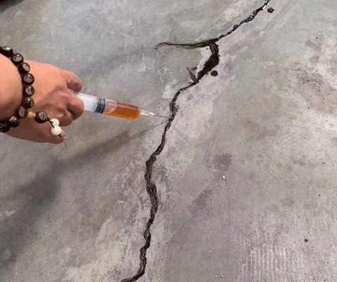 揭西混凝土裂缝修补技术详解​